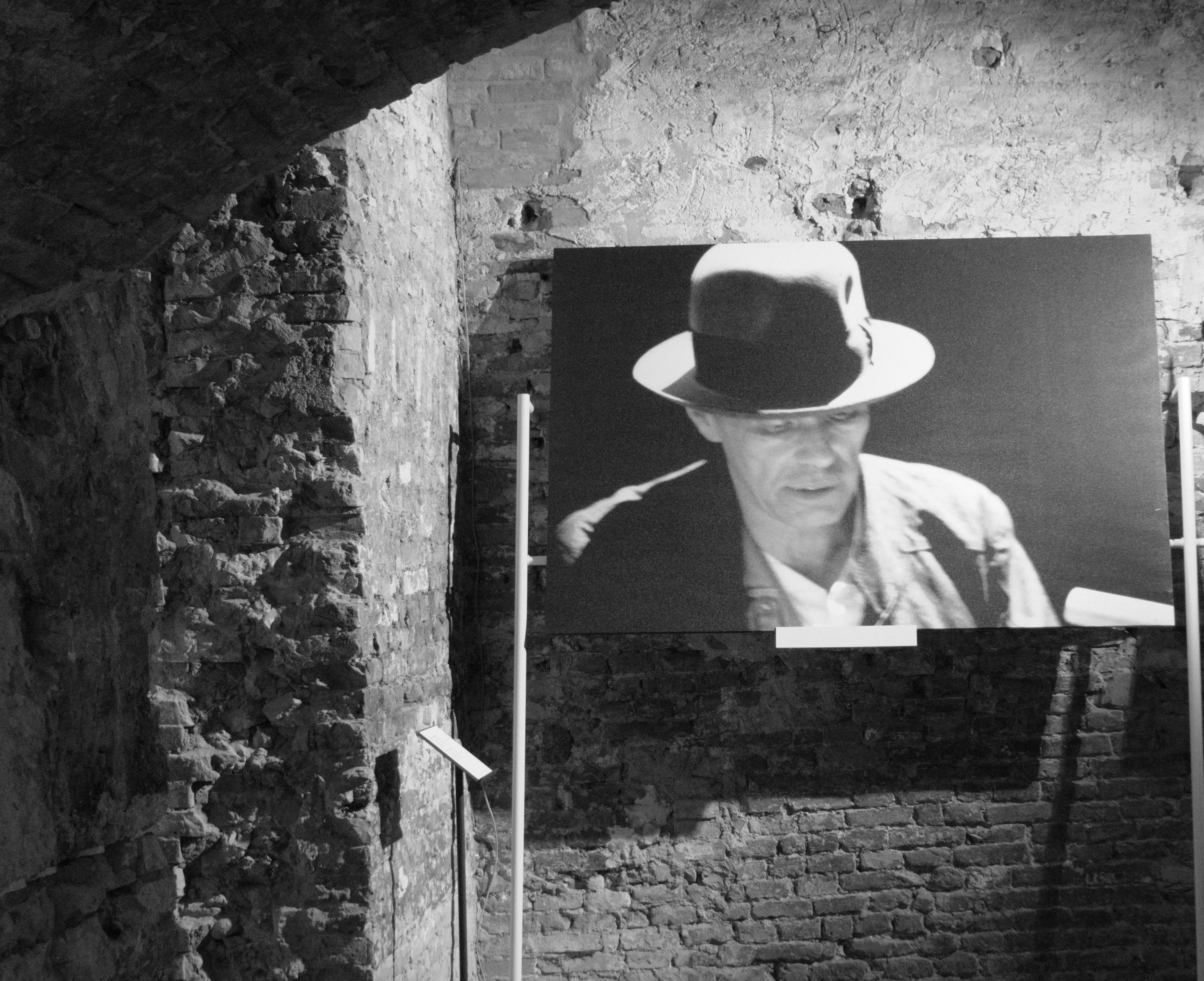 Joseph Beuys. Da <em>Remember Joseph Beuys</em>, Santa Maria della Scala, Siena. Settembre 2026.